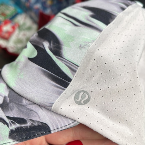Lululemon Unisex Fast and Free Running Cap NWT - Picture 5 of 5